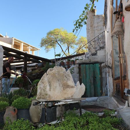 Crazy Horse Pension Ortahisar Exterior photo